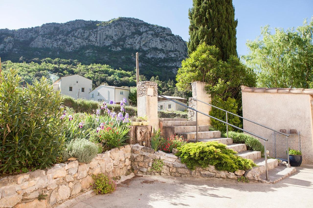Auberge De La Vallee Saint-Jean-de-Buèges Extérieur photo